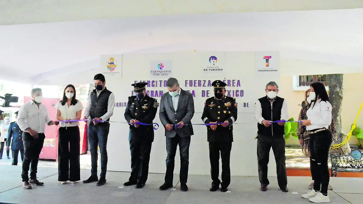 SJR Se llevó a cabo la inauguración fotográfica del Ejercito Militar y la Fuerza Aérea Mexicana_CMYK